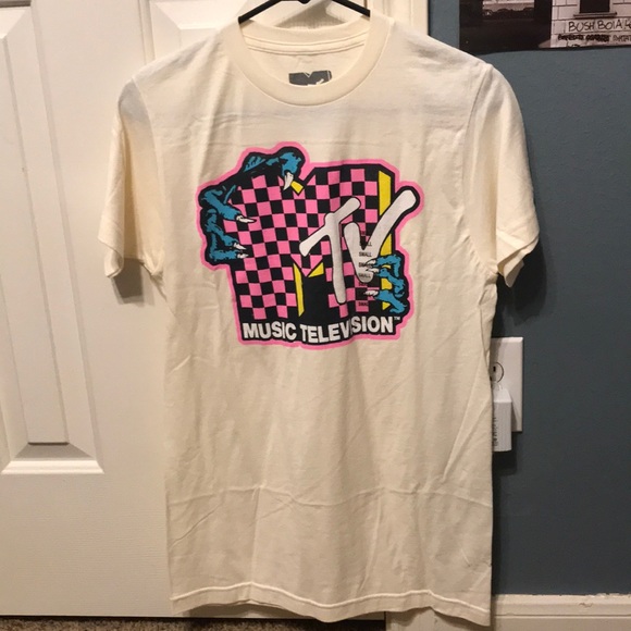MTV Graphic Tee - Picture 1 of 4